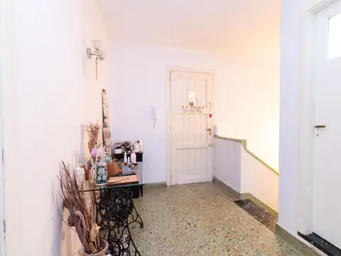 Depto Tipo Casa en Venta en Lomas del Mirador, USD 88.000