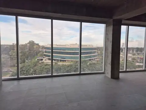 Oficina en Alquiler con 41 cocheras