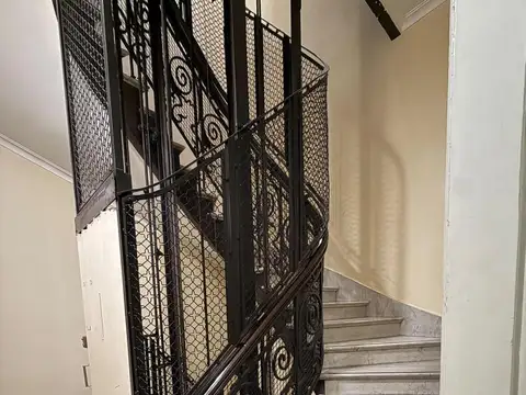 Hotel en Venta 65 años