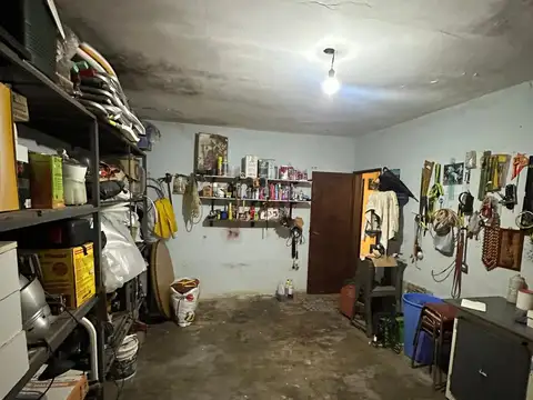 Casa en Alquiler con 1 cochera