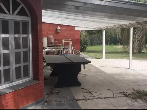 Casa en Venta con 1 cochera