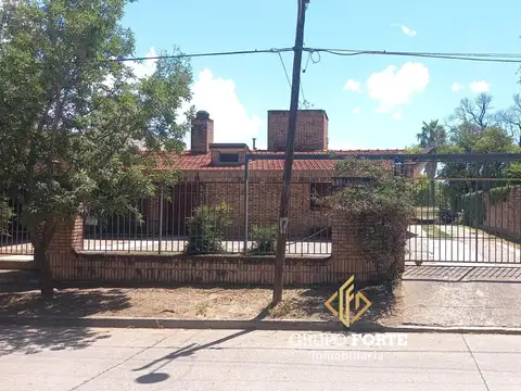 Casa en venta- Zona Norte