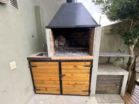 Depto Tipo Casa en Venta de 3 ambientes