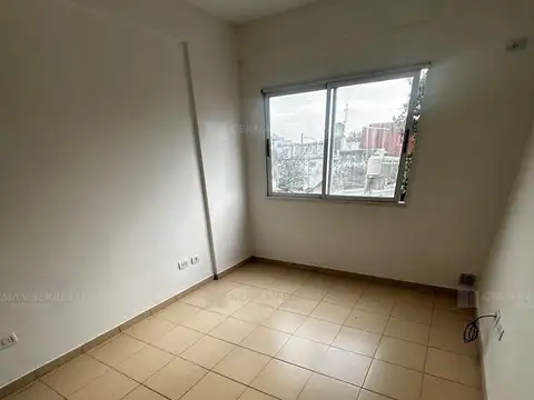 Departamento en Alquiler en Lanus Oeste, $ 700.000