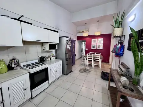 Casa en Salas y Valdez al 1200, esquina Bascary, Yerba Buena