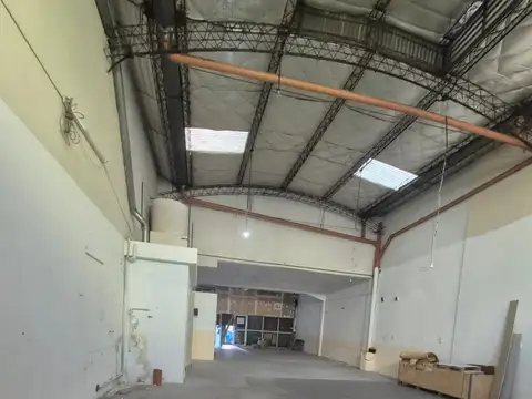 Local en Alquiler en Ciudadela, $ 2.000.000