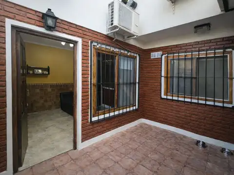 Depto Tipo Casa en Venta de 3 ambientes