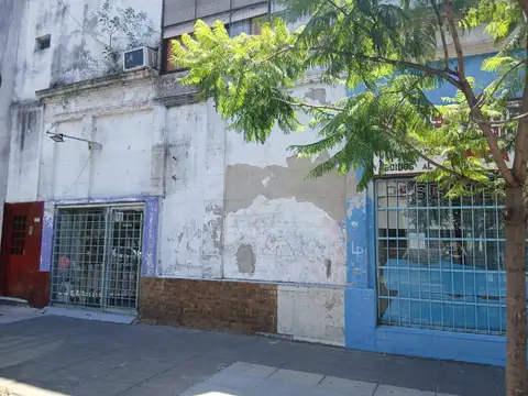 Local en Venta 50 años