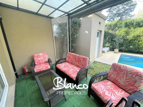 Casa 5 ambientes con 5 baños