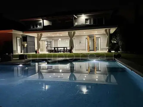 Casa en Venta en El Rocio, USD 525.000