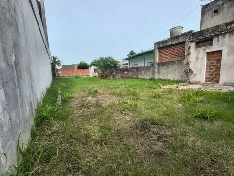 VENTA LOTE AMPLIO - MORON