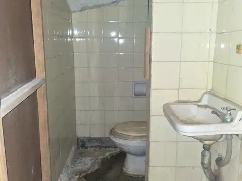 Local 50m2 - Jose Hernández y Gaboto