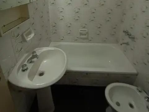Formosa al 500 Caballito 2 Ambientes 38 mts2  contrafrente Departamento ALQUILER