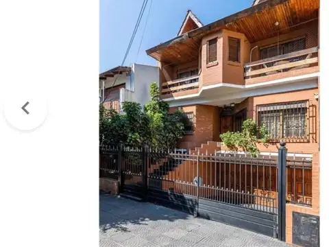 Casa en Venta 6 Ambientes con jardin y pileta