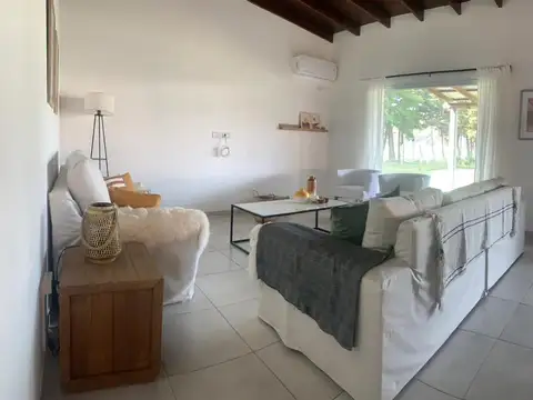 Casa en Alquiler en Ruta 28, USD 3.500