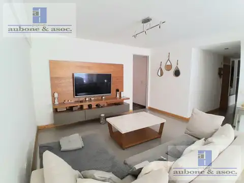 Andonaegui 2100