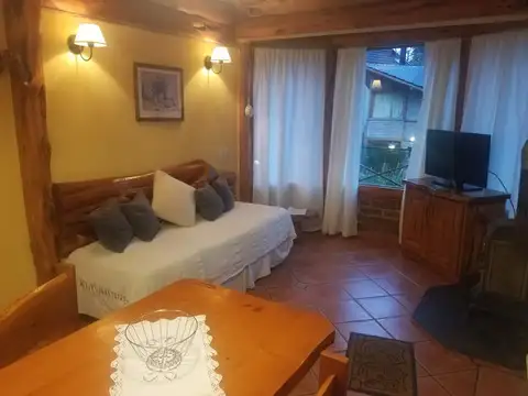 Hotel con Vista al Lago Nahuel Huapi - Los Cipresales - Bariloche