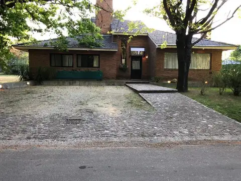 Casa en Venta de 4 dormitorios