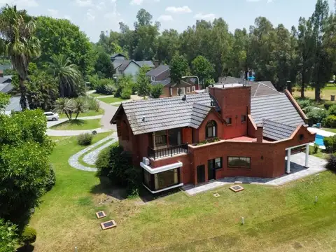 Country Club El Paraiso L. 100