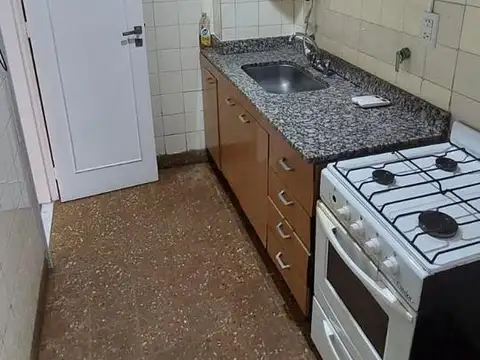 Departamento en Alquiler en Recoleta, $ 750.000