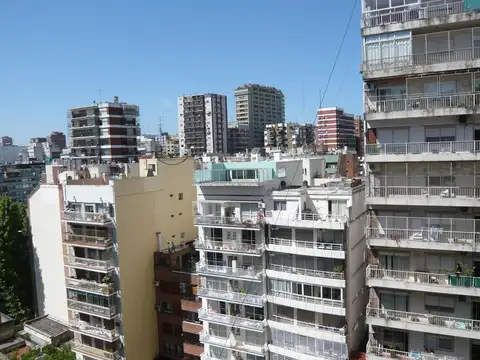 Departamento en Alquiler con 1 cocheras