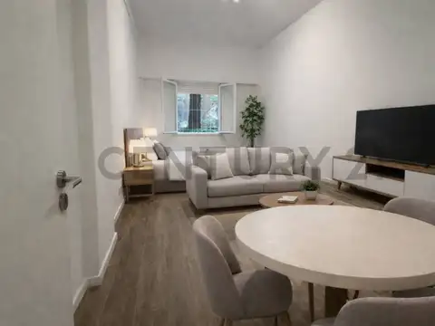 Senillosa 100, Piso 0