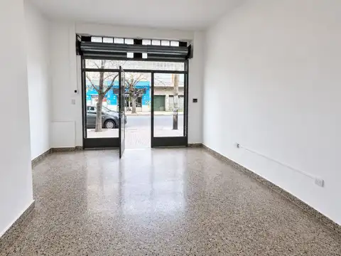 ALQUILER DE LOCAL EN VILLA LYNCH - SAN MARTÍN