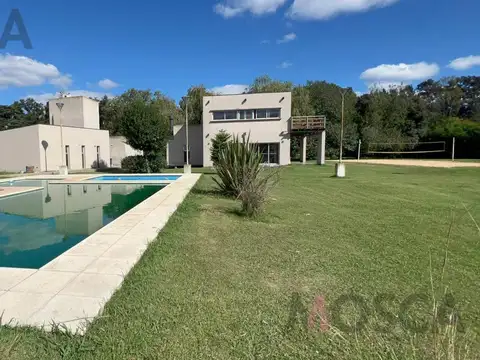 San Luis al 2600