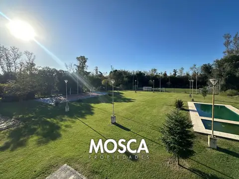 Quinta en Venta en La Reja, USD 320.000