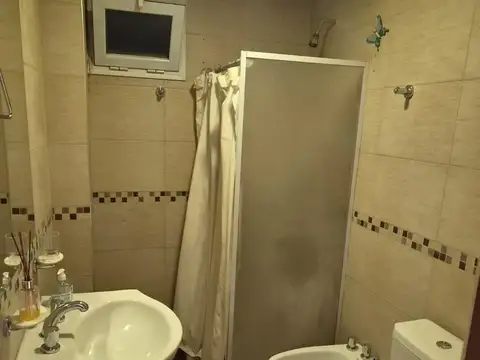 Departamento en Alquiler en Tapiales, $ 600.000