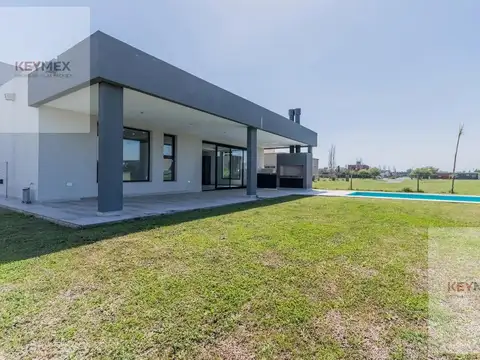 Casa en Venta en Countries y Barrios Cerrados en San Vicente, USD 250.000