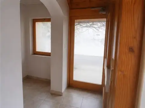 Local en Alquiler en San Martín de los Andes, $ 100