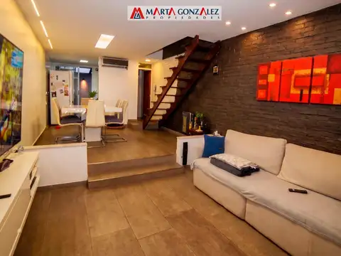 Depto Tipo Casa en Venta de 2 dormitorios