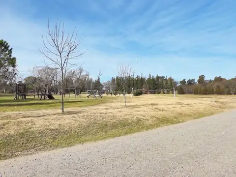 Medal Country Club Pilar