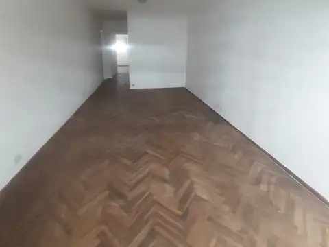 Departamento en Alquiler 40 años