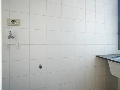 Av. Pres. Figueroa Alcorta 7100