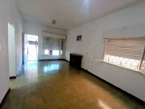 Casa en Alquiler en Villa Dominico, $ 850.000