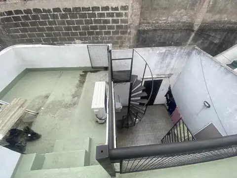Depto Tipo Casa en Venta en Piñeyro, USD 47.000