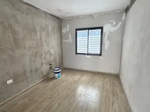 Depto Tipo Casa 3 ambientes con 1 baño