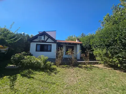 Casa en venta en Potrero de los Funes - Los Cerezos esquina Los Guindos