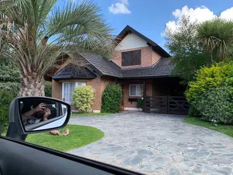 Casa en Campos De Echeverria Canning