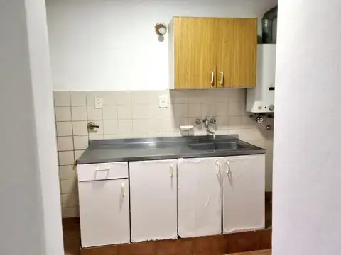 Ana Urquiza De Victorica y Pablo Scéliga , Piso 3