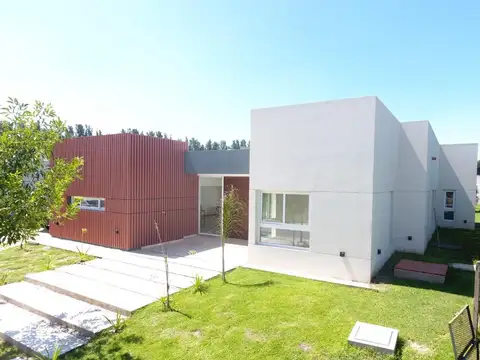 Juana De Arco 7300-santa Ines