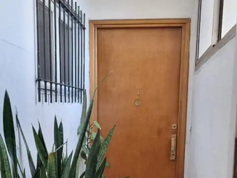 Constitucion 3700, Piso 2