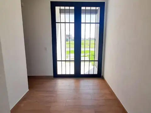 Barrio Riberas. Puertos del Lago 100