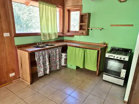 Casa en Alquiler con 1 cochera