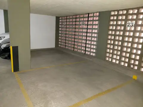 Cochera - Nueva Cordoba