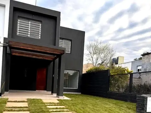 VENTA DUPLEX EN LA CATALINA, VILLA RIVERA INDARTE. 3 DOR, 2 BAÑOS