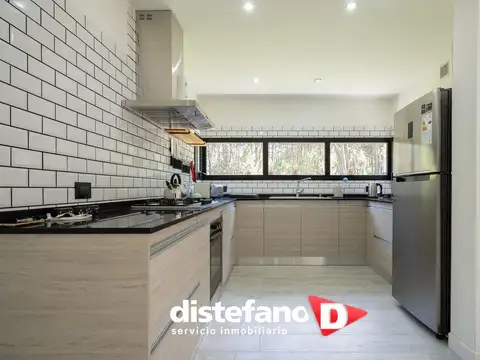 CASA EN ALQUILER TEMPORADA CON PILETA