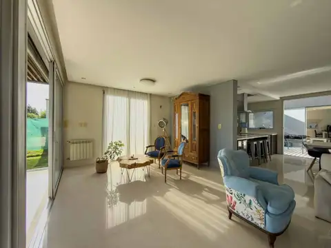 Casa en alquiler temporario en Villa Castells